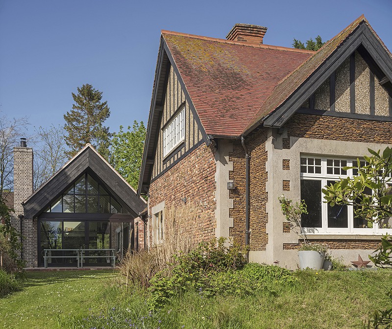 Gable glazing modern extension architecture